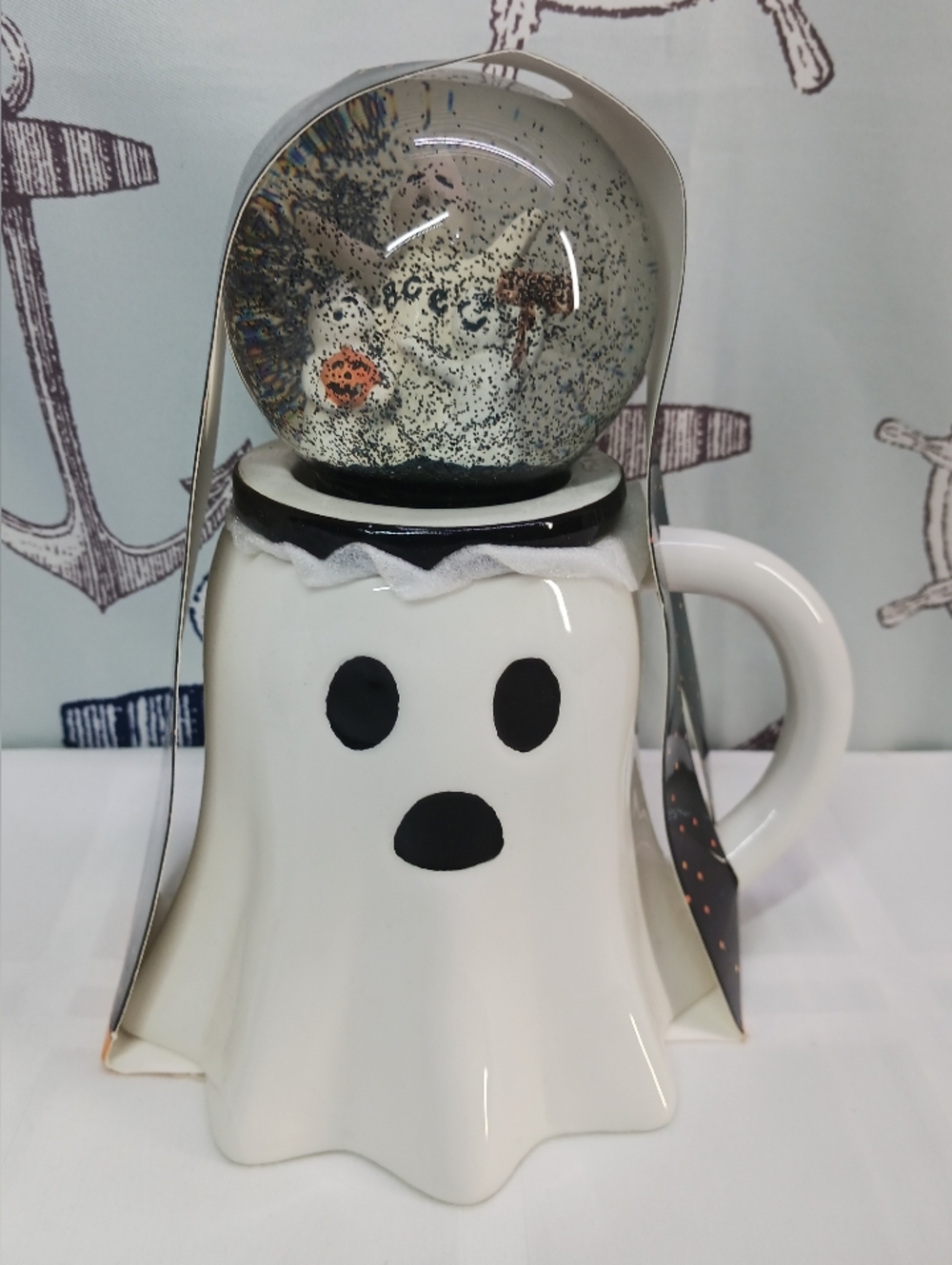 2pc Ghost Mug With Water Globe Lid / NWT